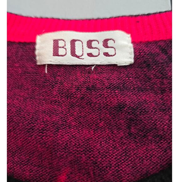 Boss Large Red and Black Cardigan STRIKING!! missing bottom button no snags - Picture 5 of 8